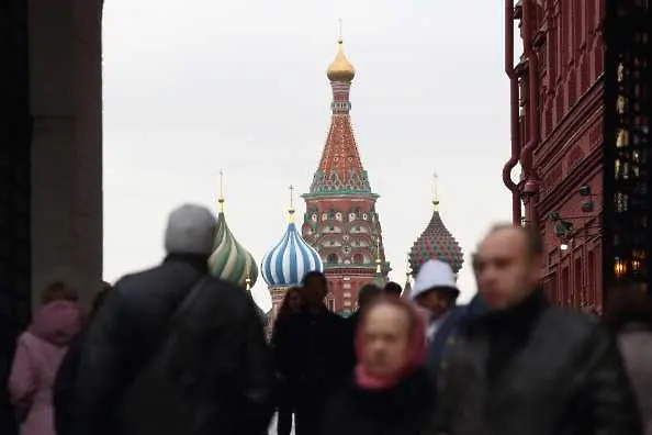 Руското МВР задължава населението да следи чуждестранните си гости