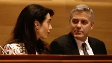 Джордж и Амал Клуни дариха 500 000 долара за протест срещу огнестрелните оръжия