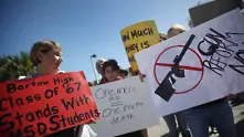 Въоръжен учител се барикадира в клас в Джорджия