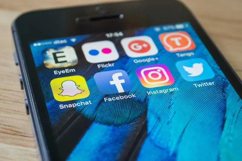Twitter и Snapchat ще се разрастват за сметка на Facebook