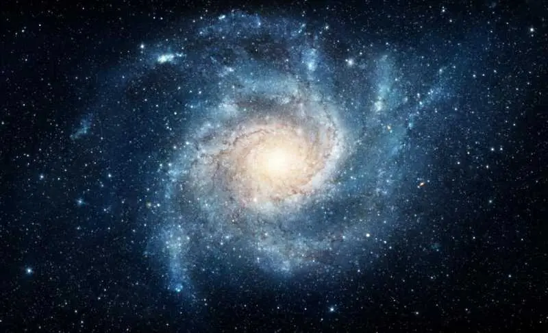 Астрономи откриха галактика без тъмна материя