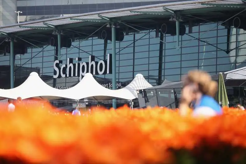 Закъснения на летище Схипхол в Амстердам 