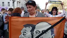 Хиляди унгарци на протест срещу Орбан