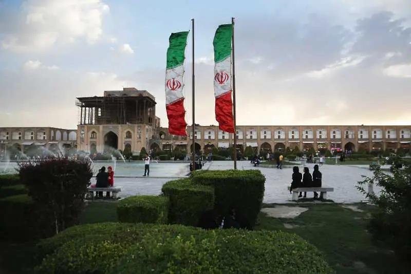 Иран: Европейците имат 60 дни да дадат гаранции за ядреното споразумение