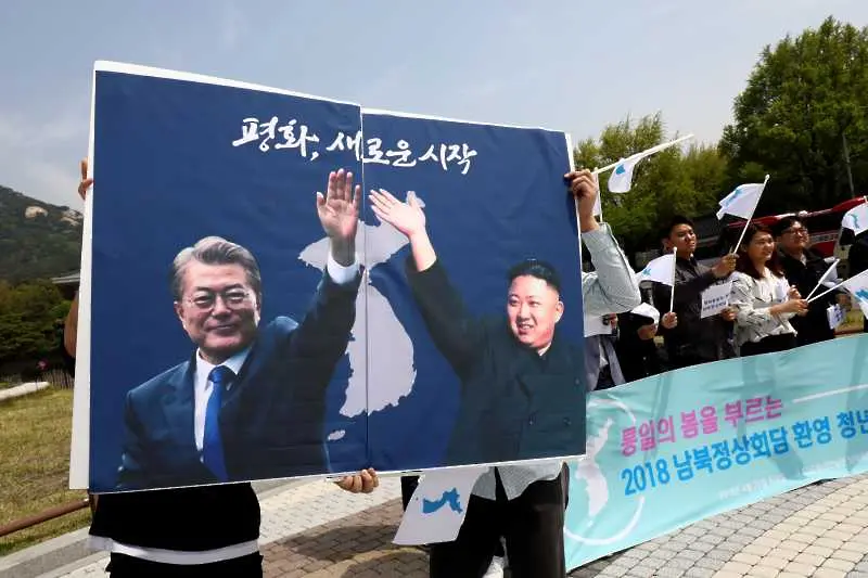 Сеул предложи да бъде посредник за срещата между Северна Корея и САЩ