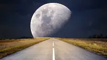 Когато Луната пада на Земята (видео)
