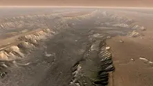 Твърдата обвивка на Марс се е формирала много бързо