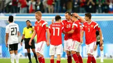 Русия на осминафинал след победа над Египет