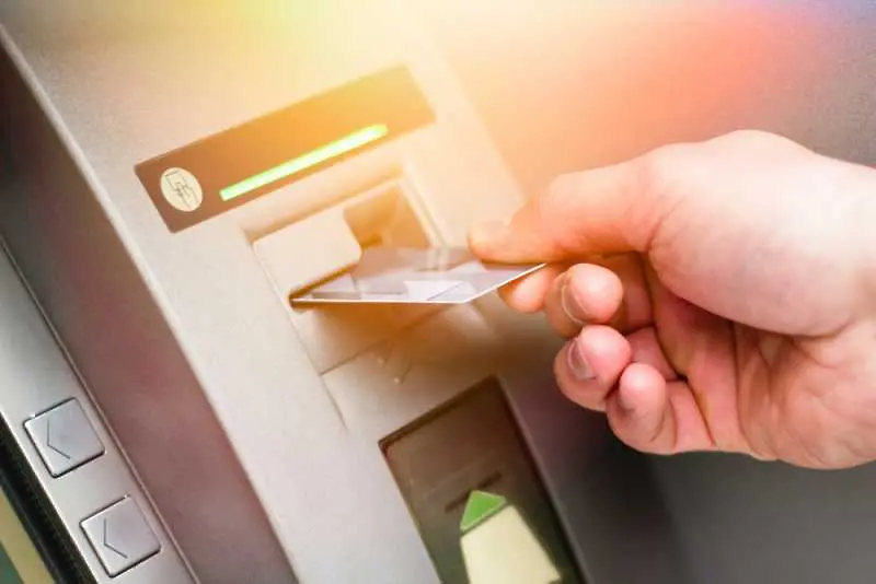 Белгия спря банкоматите през нощта заради кражби