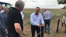 Изграждат телена ограда по границата с Румъния 