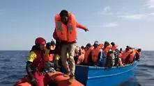 Испания спаси 211 нелегални мигранти в Средиземно море