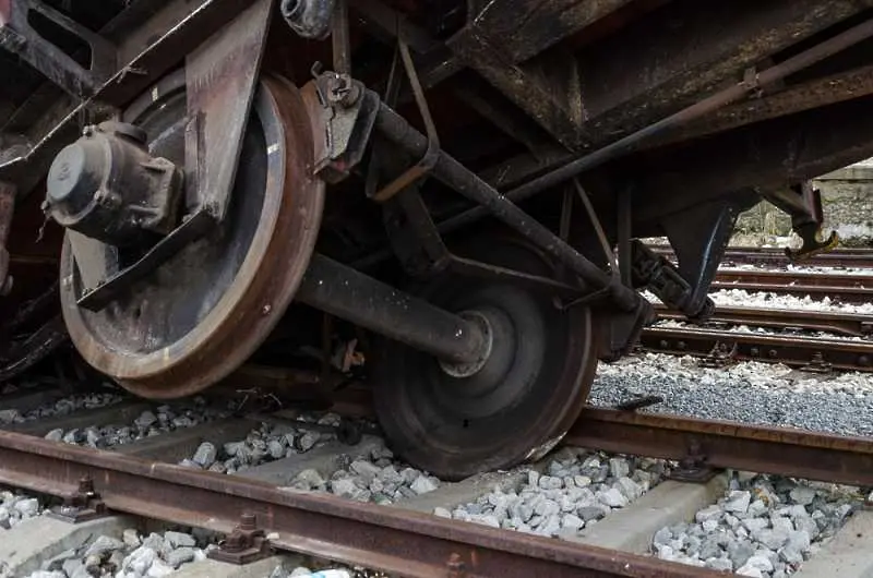 Най-малко 15 са ранени при катастрофа с влак в Белград