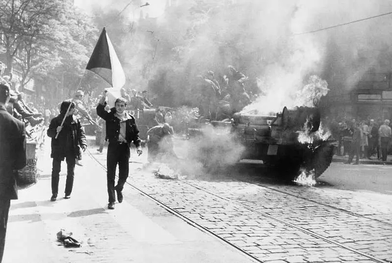 Хуморът като оръжие срещу съветските танкове в Чехословакия през 1968