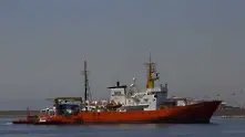 Премиерът на Каталуния обяви готовност да приеме кораба Акуариус