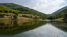 Времето: Облачно с превалявания