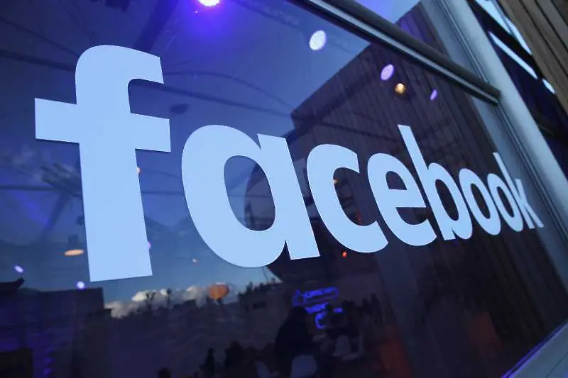 Facebook съди BlackBerry за кражба на технология