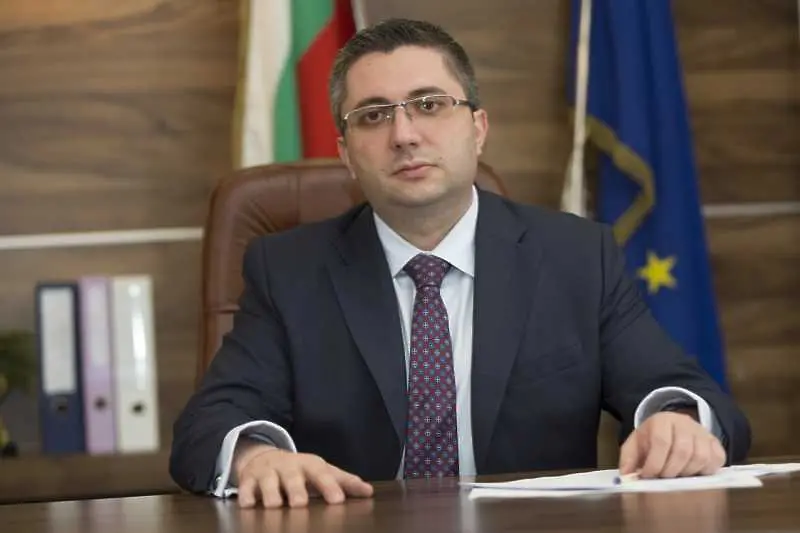 Обратно в кабинета - Нанков става зам.министър