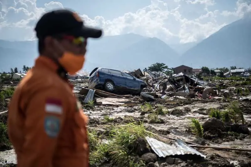 Жертвите на земетресенията и вълните цунами в Индонезия надхвърлиха 1 500 души