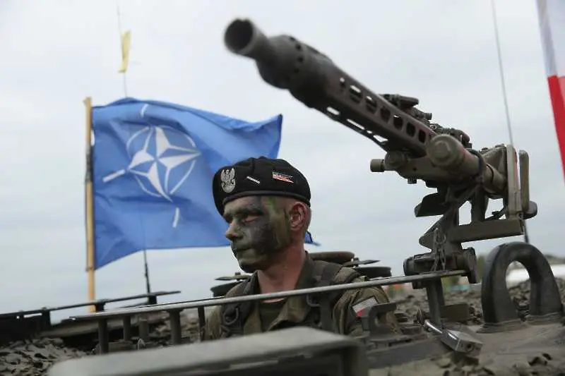 НАТО демонстрира сила пред Русия с мащабни учения в Норвегия