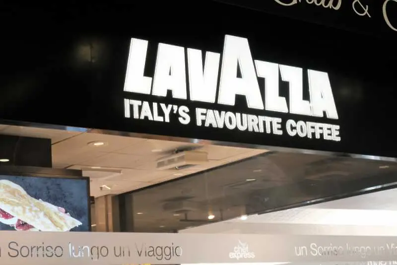 Lavazza купува кафе бизнеса на Mars