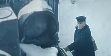 Мъжът и зимната гара - един рекламен филм от Германия