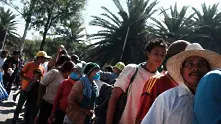Нов керван от мигранти потегли от Салвадор към САЩ