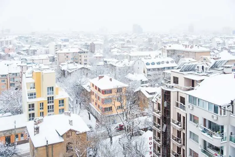 55 000 домакинства в София се топлят с печки на дърва и въглища
