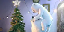 Белите мечки се завърнаха в Коледни правила