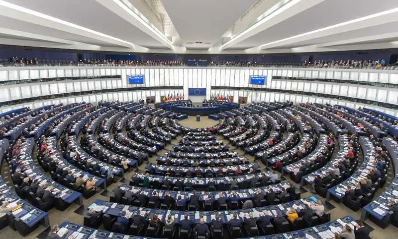 ЕП ще гласува резолюция за приемането на България и Румъния в Шенген
