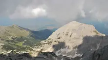 Времето: Тихо, на места и слънчево