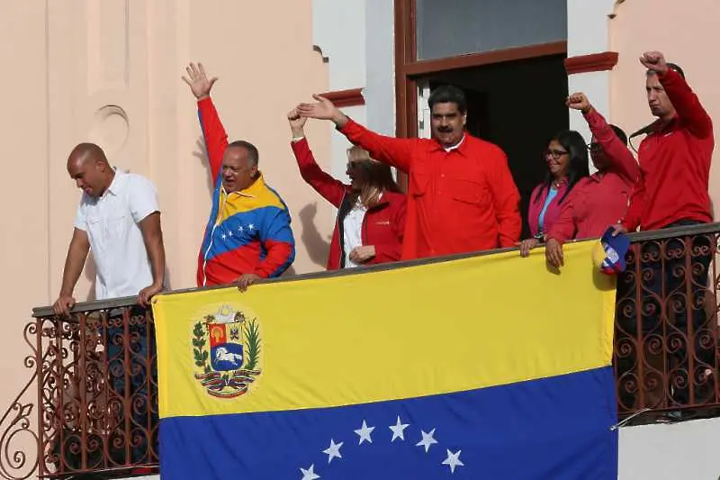 Оцеляването на Мадуро зависи от това дали армията ще продължи да го подкрепя