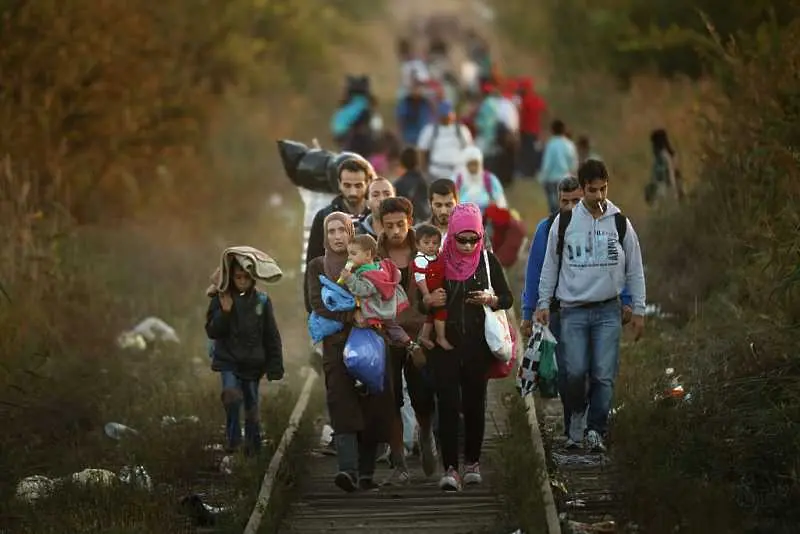 Върховният комисар на ООН за бежанците: Споровете около миграцията в ЕС няма да бъдат уредени до изборите за Европарламент