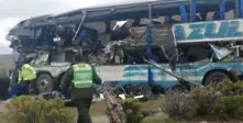 Повече от 20 души загинаха при катастрофа между два автобуса в Боливия