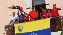 Испания, Франция и Германия готови да признаят Гуайдо за временен президент на Венецуела