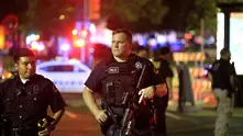 Четирима полицаи ранени при престрелка в Хюстън