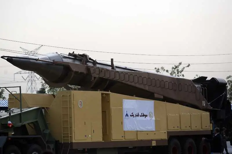 Иран отхвърли призивите за ограничения върху балистичните си ракети
