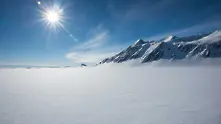 В Антарктида започна „Маратон на седем континента“