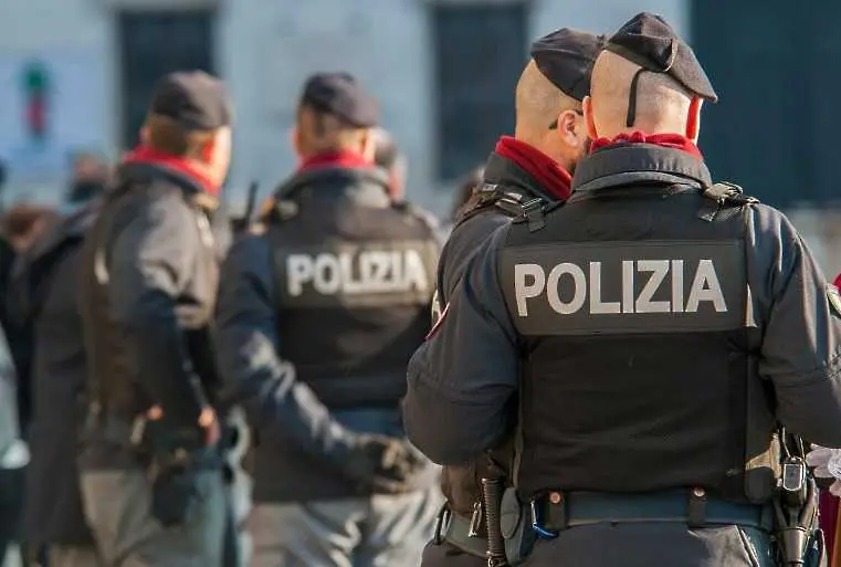 Италианската полиция арестува 50 членове на Камората край Венеция