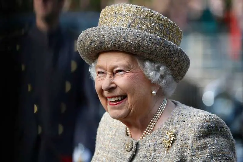 Кралица Елизабет II публикува първия си пост в Instagram