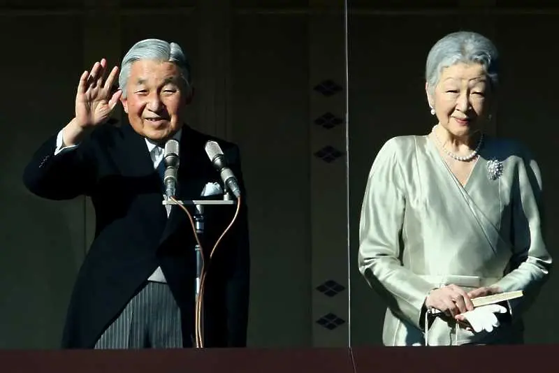 Японският император Акихито започна церемониите, предшестващи абдикацията му 