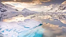 Неизвестен феномен наблюдават учени в Антарктида