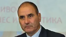 Цветанов се върна в парламента, Борисов се ядоса