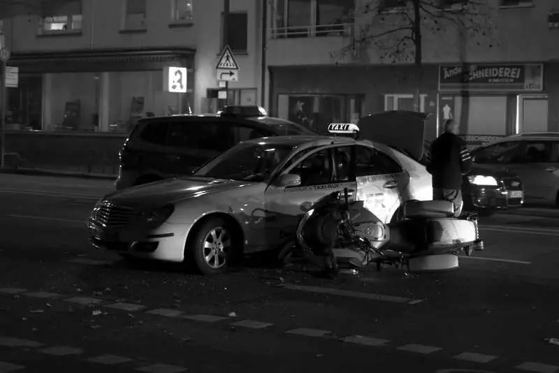 Десет са вече пострадалите в инцидент с градския транспорт във Варна