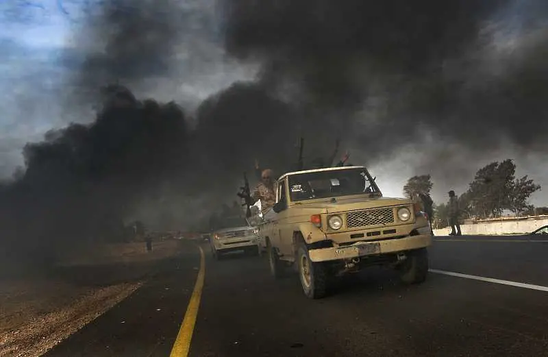 Ню Йорк таймс: Военно настъпление към Триполи може да доведе до подновяване на гражданската война в Либия