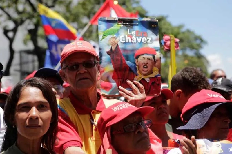 Венецуела ще продължи сътрудничеството с Русия във военната област