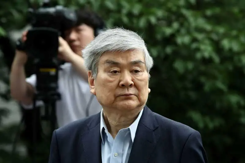 Почина председателят на Korean Air - една от най-големите азиатски авиокомпании