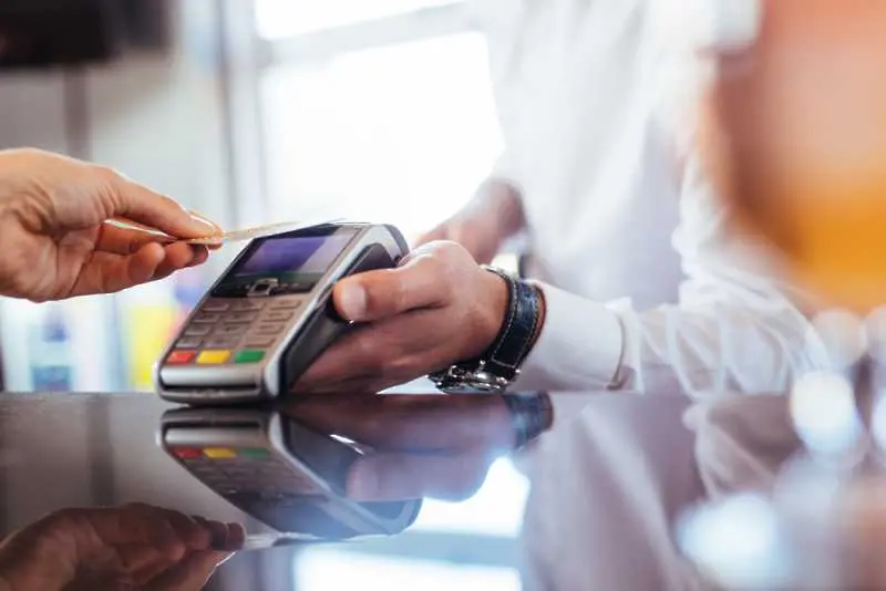 Mastercard увеличава лимита на безконтакните плащанията без ПИН в България