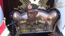 Армията поема властта в Судан