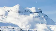 Четирима германски скиори загинаха в лавина в швейцарските Алпи