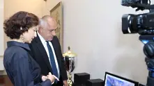 Борисов представи на генералния директор на ЮНЕСКО изложбата Мечът на Хан Кубрат